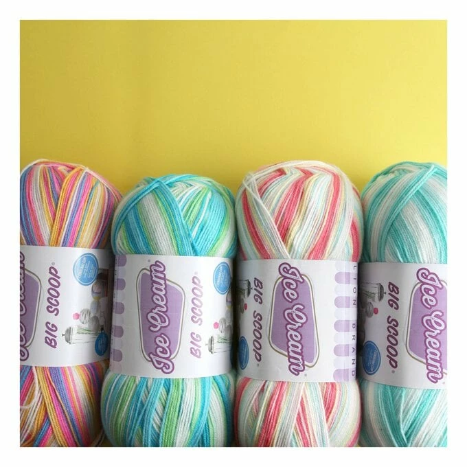 Brand new βοΈ Lion Brand Moose Tracks Ice Cream Big Scoop Yarn 284g 𧨠5 Brand new βοΈ Lion Brand Moose Tracks Ice Cream Big Scoop Yarn 284g 𧨠- Image 3