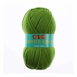 Brand new 💯 Sirdar Hayfield Lemongrass Bonus Aran 100g ❤️