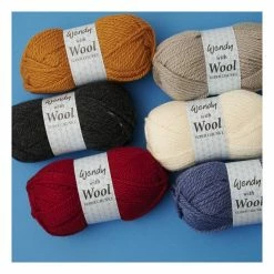Budget 👏 Wendy With Wool Valentine Super Chunky 100g 👏 -Hayfield Shop 662815 1004 4 wendy wool super chunky yarn